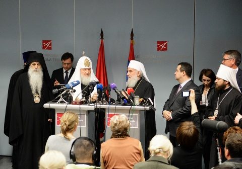 Biserica ortodoxă sârbă refuză să participe la sinodul pan-ortodox din Creta. Atacă BOR privind românii din Timoc