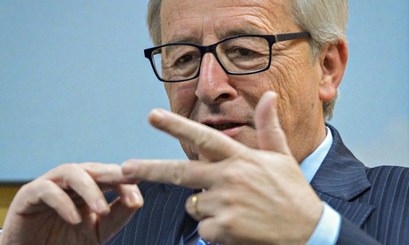 Jean-Claude Juncker a stârnit critici la Budapesta  pentru afirmaţia că 1 Decembrie „este important atât pentru România, cât şi pentru Europa“.