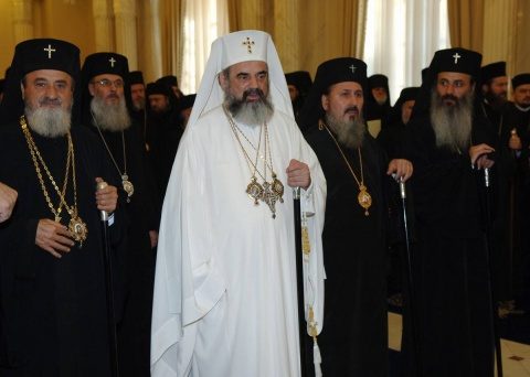 Noi hotărâri ale Sfântului Sinod al Bisericii Ortodoxe Române spre unitate națională: organizarea juridică în structura religioasă numită Biserica Ortodoxă Română din Ucraina