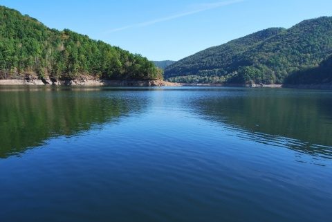 A murit electrocutat pe Lacul Tarniţa în timp ce se plimba cu hidrobicicleta!