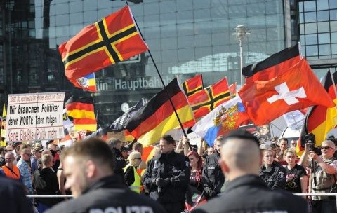 Simpatizant de extremă-dreapta arestat în Germania după ce a împuşcat patru poliţişti
