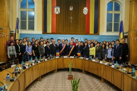 Înțelegere de cooperare între Cluj-Napoca și Ungheni. Două orașe românești s-au înfrățit