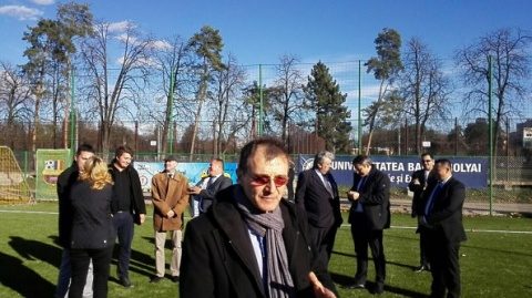 Rectorul UBB a inaugurat cel mai bun teren sintetic din România la Cluj-Napoca