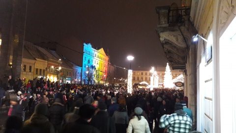 Clădiri din centrul Clujului iluminate Tricolor de Ziua Națională (Foto)
