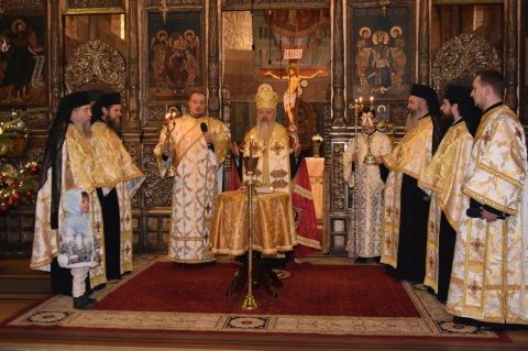 ÎPS Andrei, la începutul anului 2017: „Fiecare zi a vieții noastre să o folosim foarte bine”