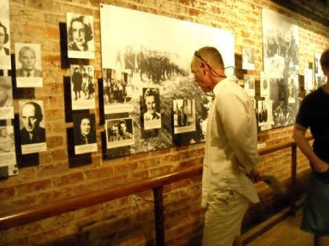 Grindeanu, întâlnire cu ambasadorul Hans Klemm: vrea urgentarea înființării Muzeului Holocaustului la București