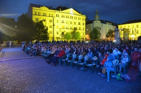 100 de evenimente, 30 de locuri, 250.000 de participanți la Zilele Clujului