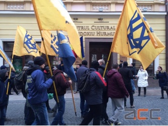Naţionaliştii ucraineni au luat cu asalt Centrul Cultural Român din Cernăuţi. Violenţe împotriva românilor bucovineni!