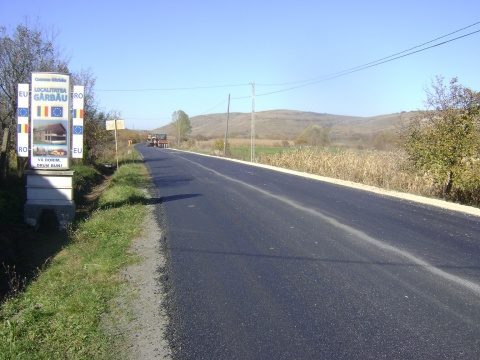 Încep lucrările pe trei noi drumuri județene