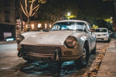 Tu folosesti supravegherea video auto? Daca nu, iata de ce ar trebui sa incepi sa o faci!