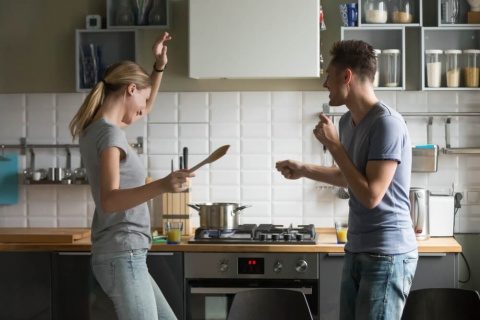 Iată 3 schimbari pe care ar trebui sa le facem în această perioadă în stilul nostru de viață