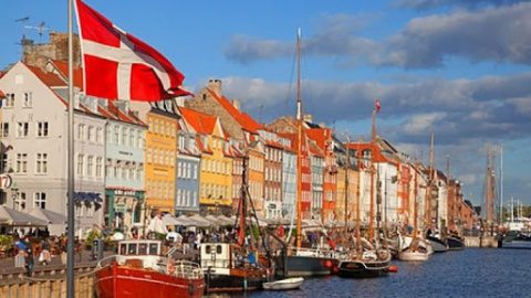Danemarca a relaxat restricţiile impuse de pandemia de COVID-19. Se deschid şcolile