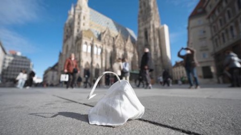 Defazați față de Europa. Austria urmează să relaxeze de la 1 iunie reglementările privind purtarea măștilor, impuse pentru a contracara pandemia de Covid-19