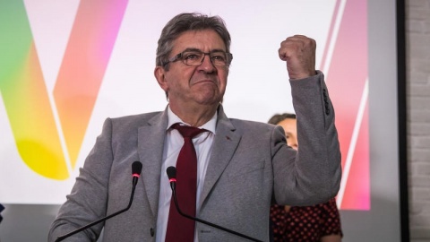 Președintele francez Emmanuel Macron a pierdut majoritatea absolută în Adunarea Națională. Stângistul Jean-Luc Mélenchon ar obține între 150 și 200