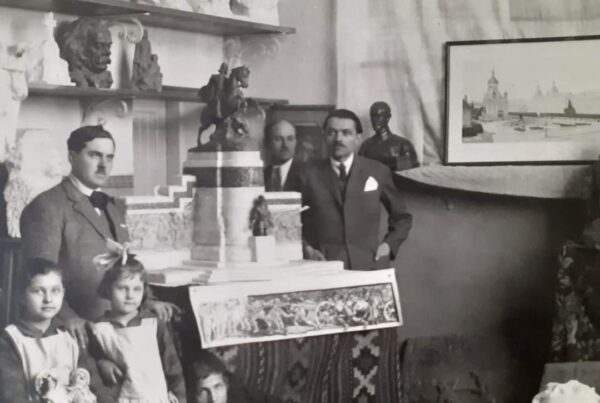 Macheta monumentului lui Avram Iancu din Cluj la 1923