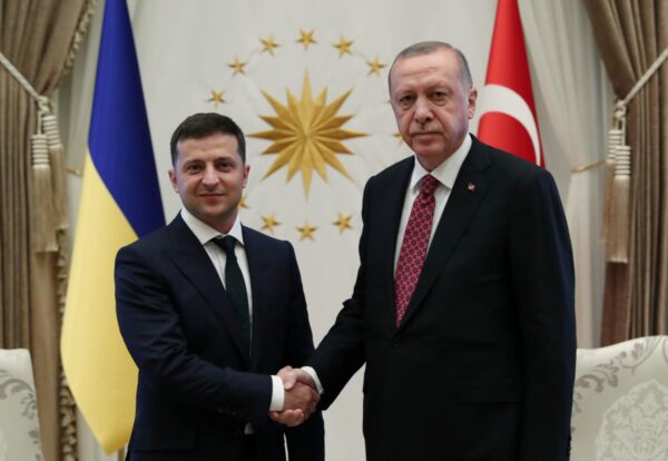 Erdogan s-a dat cu Zelenski: eliberarea Crimeii de sub ocupație rusă este o cerință de facto a dreptului internațional