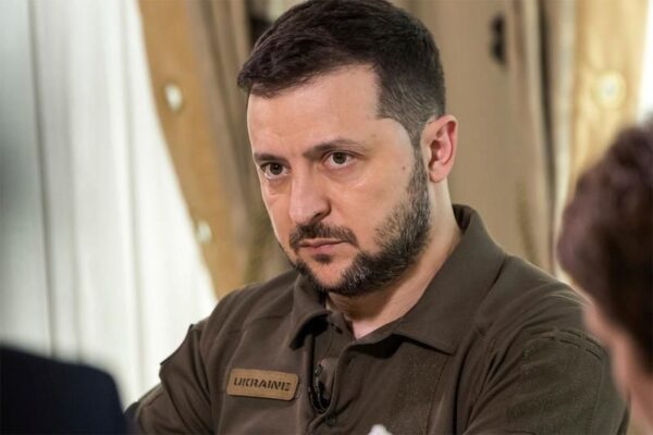 Zelenski s-a lăudat la TV: Armata ucraineană a ucis 43 de mii de soldați ruși