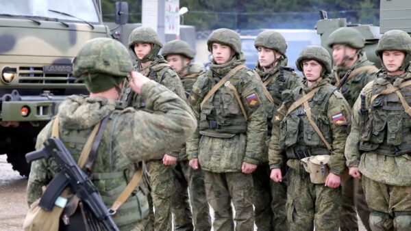 Soldații ruși mobilizați, obligatoriu vaccinați anti-Covid. Vor fi protejați de virus, nu de gloanțe