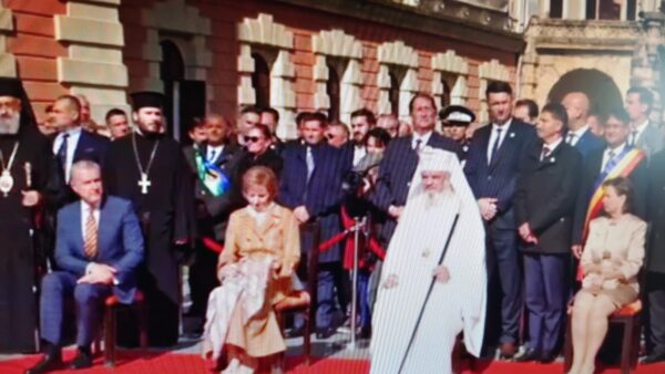 Centenarul Încoronării la Alba Iulia. Participă familia regală a României și Patriarhul Daniel