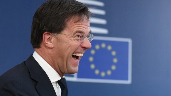 Ambasadorul Olandei ne-o servește oficial. Țara Lalelelor negre se opune intrării României în Schengen. Nu le ajung contractele servite?