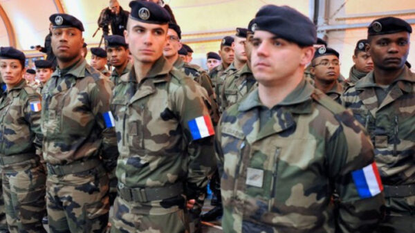 Sunt domnișoare la război? Militarii francezi detașaţi în baza de la Cincu se plâng în presa din Hexagon de condițiile proaste de cazare. MApN: Responsabilitățile privind camparea, hrănirea efectivelor au fost asumate integral de partea franceză