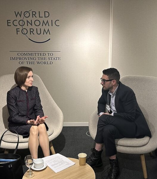 Maia Sandu a luat lumină de la fiul lui Soros, la Davos