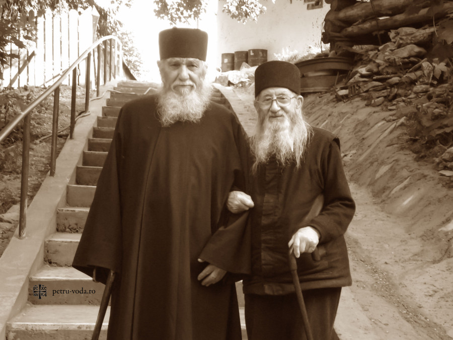 Monahul Atanasie Ştefănescu (+29 Februarie 2008) “Ma întrebat de ce