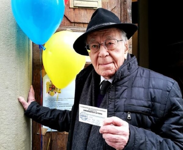 Mihai Șora, într-un ziar francez din 1990 parafraza: Dacă Basarabia și Bucovina revin acasă, la Patria-Mamă, atunci și Transilvania trebuie să meargă la Ungaria?