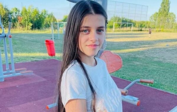 Tânără de 15 ani este căutată de Poliția Cluj în Sâmbăta Mare. A dispărut de acasă