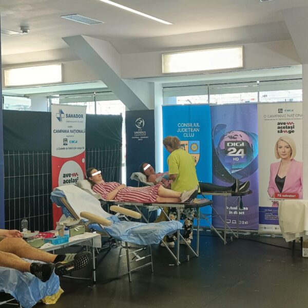 Peste 220 de persoane au donat sânge, la Cluj Arena, cu prilejul campaniei naționale de donare „Avem același sânge”