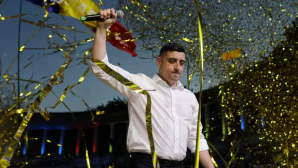 AUR a cheltuit aproape șase milioane de euro pe servicii publicitare și promovare online