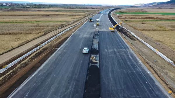 De la 1 Decembrie pe autostradă de la Cluj-Napoca la Târgu-Mureș