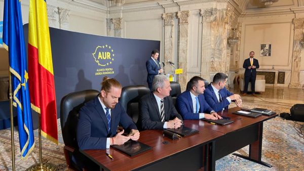 Muhammad Murad, Ilan Laufer, fiica lui Vadim și Sorin Ilieșiu s-au înscris în AUR