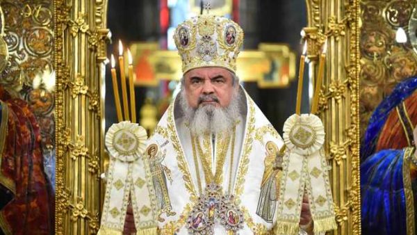 Patriarhul Daniel, rostește un adevăr ortodox: „Degradarea naturii umane prin înstrăinarea față de Dumnezeu”.