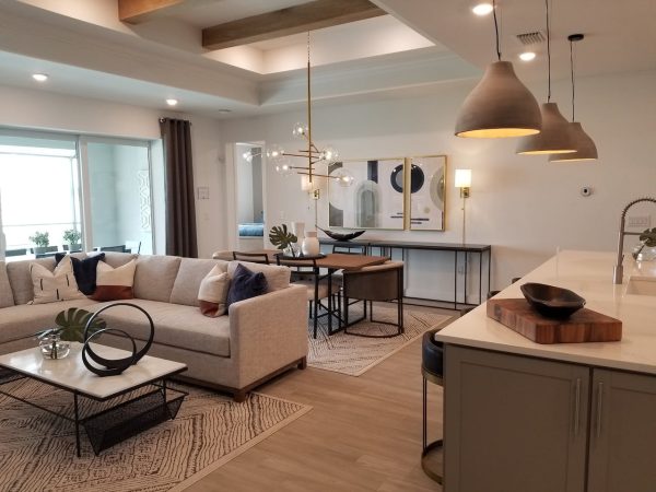 Cum să amenajezi un living open space care să îmbine funcţionalitatea cu estetica
