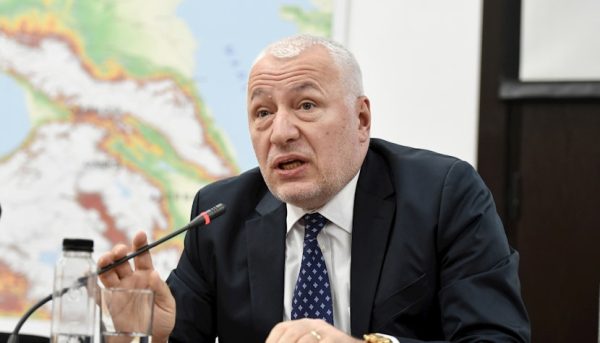 Iulian Fota a fost schimbat din funcție. Zelenski nu l-a ajutat