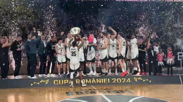U-BT Cluj-Napoca a câștigat Cupa României, după ce a învins-o dramatic în finală pe Rapid