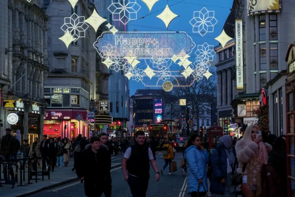 Ramadanul a înlocuit Paștile în Europa Occidentală. Islamizarea un fenomen european – ”Happy Ramadan”