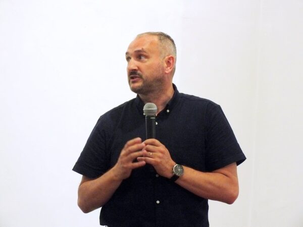 Alexandru Petria – spărgătorul de tipare lirice