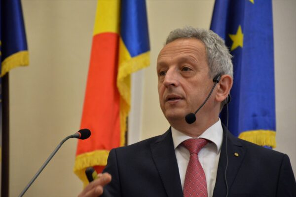 ME: Rectorul Universității de Științe Agricole din Cluj-Napoca, Cornel Cătoi, „își exercită atribuțiile conform prevederilor legale”
