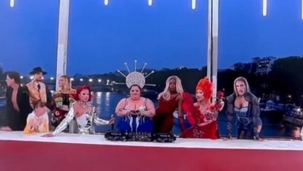 ”Cina cea de Taină” cu bărbați în travesti la Jocurile Olimpice de la Paris. Creștinii din Franța indignați. Ideologie nu sport