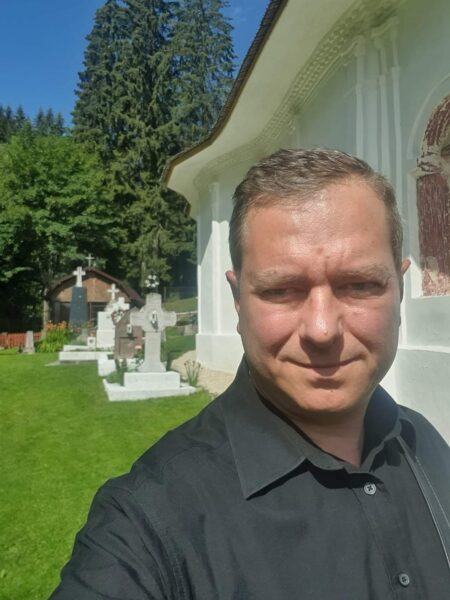 Frate, în primul rând lupți pentru că ai datoria de a fi român și să te mântuiești