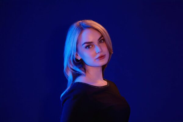 Strategii pe care le poți aplica pentru a combate oboseala dacă lucrezi în domeniul videochatului