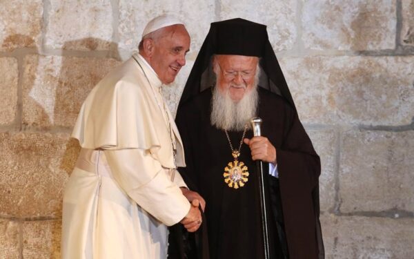 Pe placul Vaticanului și al SUA?  Patriarhul Constantinopolului ordonă: catolicii și ortodocșii vor celebra Paștile împreună fără ruși