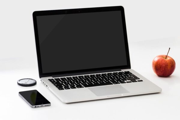 IT-ist din Cluj a fost condamnat la închisoare pentru trafic internațional de droguri. Tânărul a comandat stupefiante de pe Dark Web