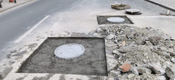 Fetiță de trei ani a căzut într-un canal fără capac, nesemnalizat. La Turda