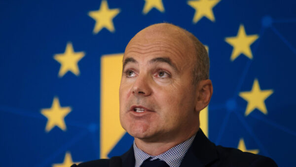 Rareș Bogdan anunță erdoganizarea, putinizarea administrației de la București