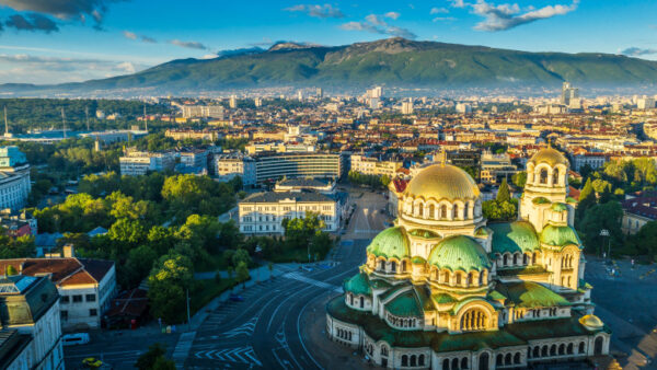 Bulgaria a realizat cerința finală pentru aderarea la zona euro. Ne-au luat fața