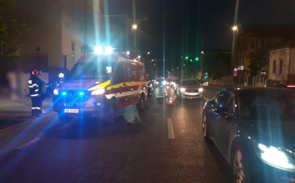 Accident între un autoturism și o motocicletă pe Calea Mănăștur