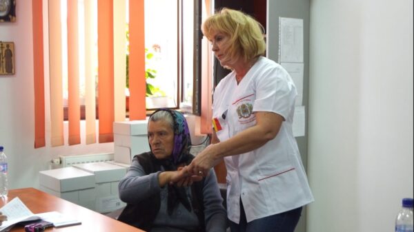 Colaps în sănătate: sate fără doctor, pacienți cu boli grave. Lipsă de doctori